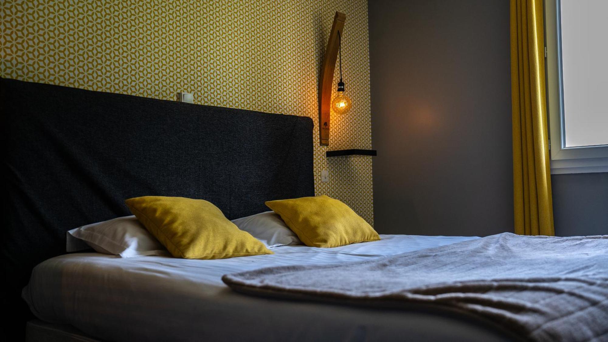 Hotel Parc Adelie - Logis Hotels Montagny-lès-Beaune Esterno foto